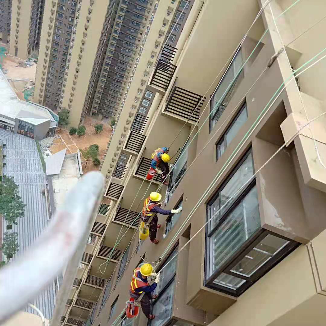 高空外墙清洗常用工具介绍